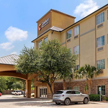 Comfort Inn & Suites Near Six Flags & Medical Center San Antonio Exterior foto