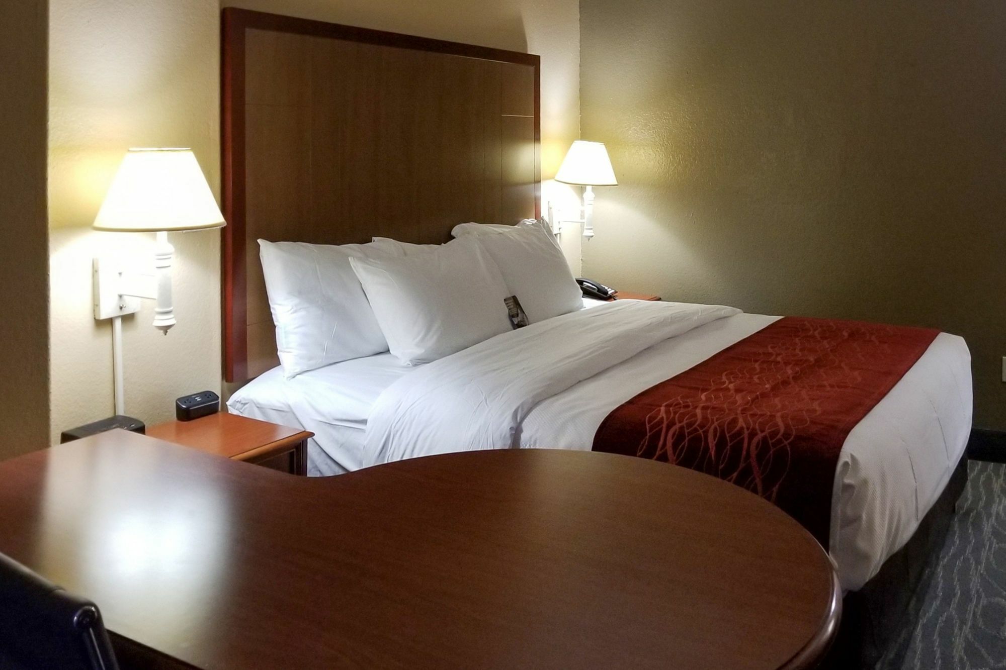 Comfort Inn & Suites Near Six Flags & Medical Center San Antonio Exterior foto